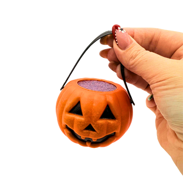 Pumpkin Cauldron Bath Bomb - Blueberry